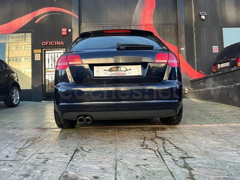 Usado Audi A3 Ambiente 170 CV (125 kW) 2007 Azul Utilitario