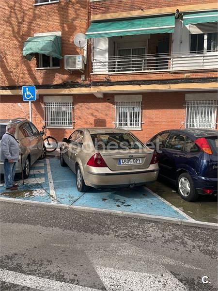 Usado Ford Mondeo Trend 115 CV (84 kW) 2001 Beige Berlina