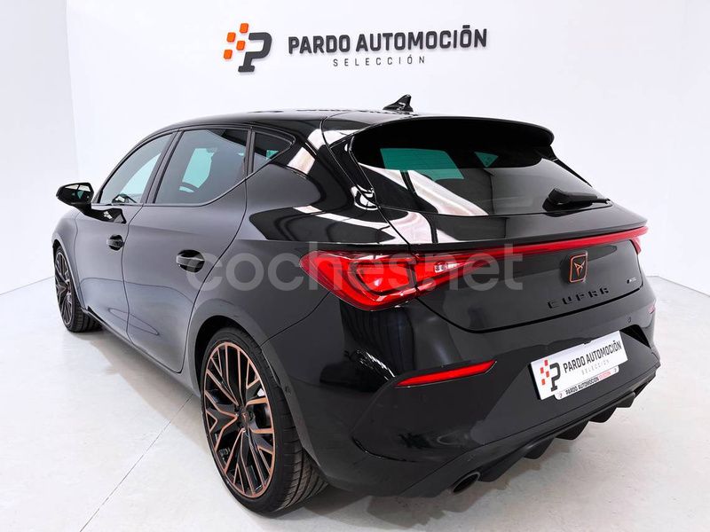 Usado Cupra Leon VZ 245 CV (180 kW) 2023 Negro Berlina