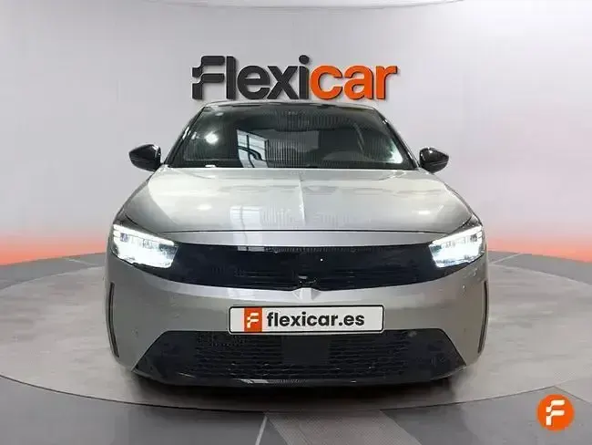 Usado Opel Corsa 100 CV (73 kW) 2024 Gris Utilitario