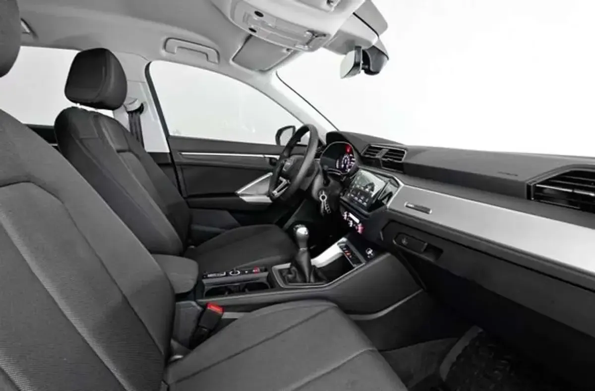 Usado Audi Q3 150 CV (110 kW) 2023 Blanco SUV