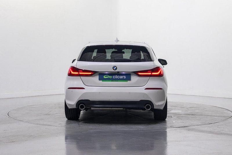 Usado BMW 120 190 CV (139 kW) 2022 Blanco Utilitario