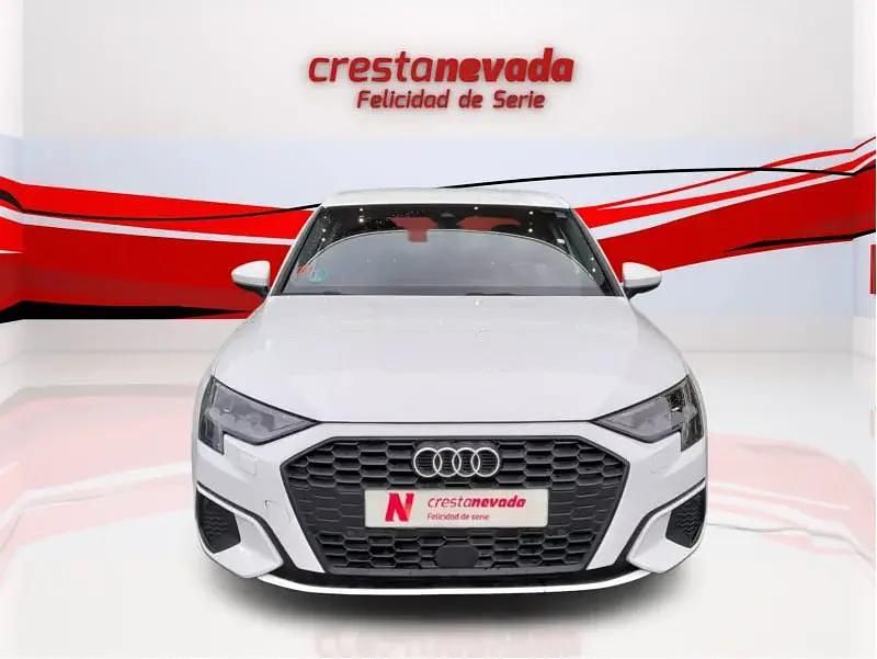 Usado Audi A3 e-tron Premium 110 CV (80 kW) 2021 Blanco Utilitario