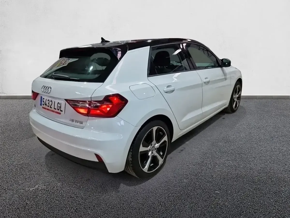 Usado Audi A1 Sportback Advanced Plus 95 CV (69 kW) 2020 Blanco Utilitario