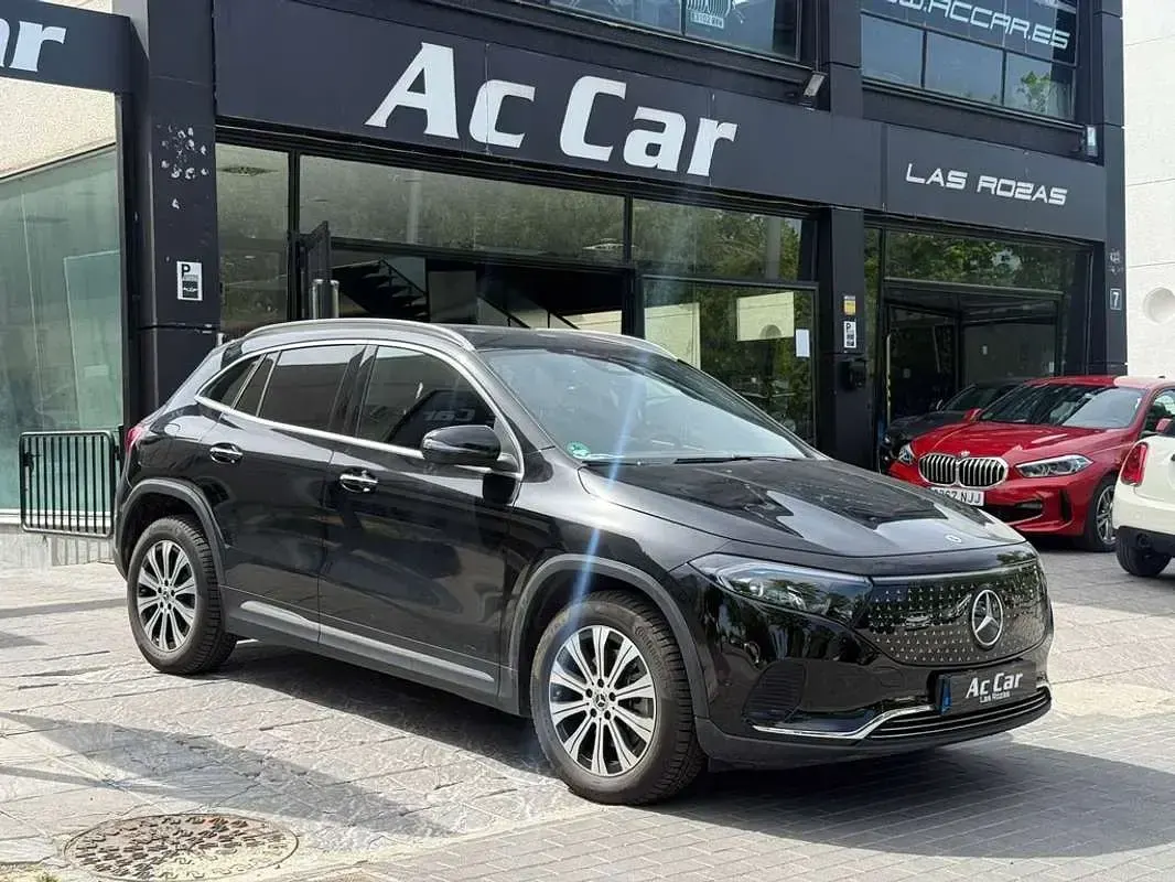 Usado Mercedes EQA250+ 139 kW (190 CV) 2025 Azul SUV