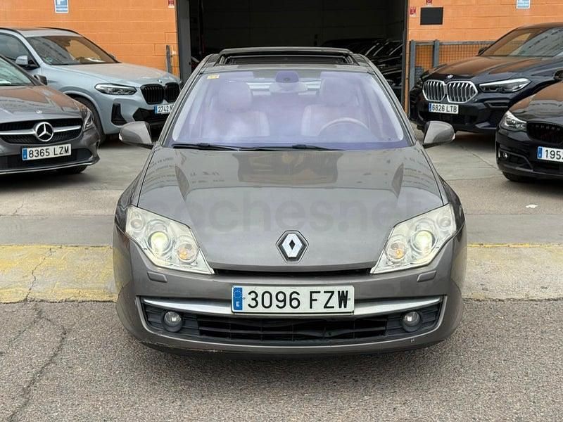 Usado Renault Laguna III Privilege 150 CV (110 kW) 2008 Beige Berlina