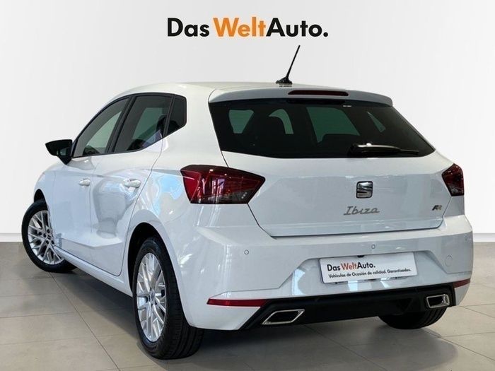 Blanco Usado 2024 Seat Ibiza FR | 19.200 € (Precio justo) - Imagen 1/4