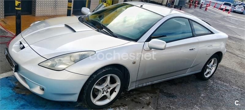 Gris / plata Usado 2002 Toyota Celica Coupe | 2900 € (Buen precio) - Imagen 1/4