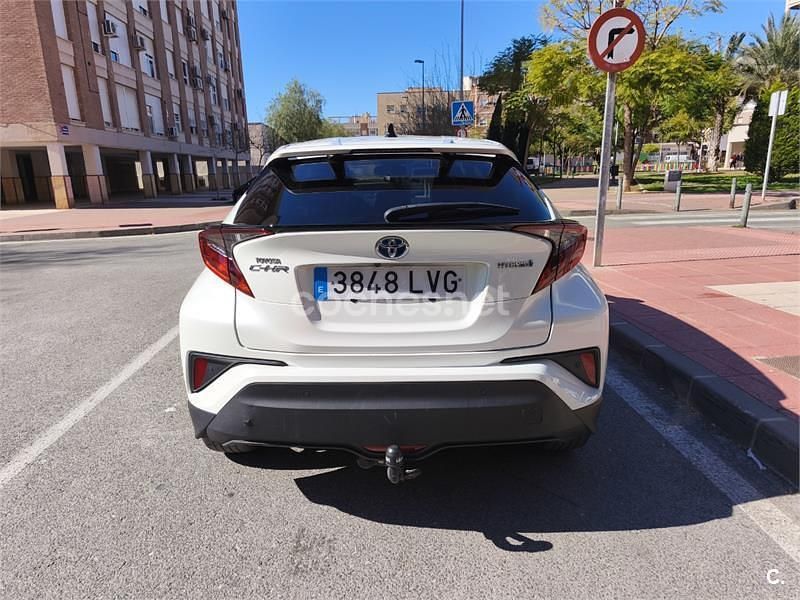 Usado Toyota C-HR Advance 122 CV (89 kW) 2022 Blanco SUV