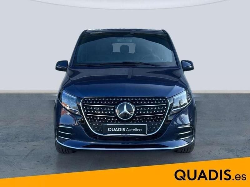 Usado Mercedes V250 Avantgarde 190 CV (139 kW) 2025 Azul Monovolumen