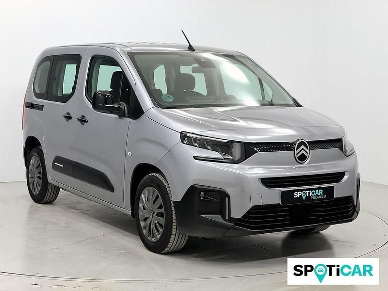 Usado Citroën Berlingo 102 CV (75 kW) 2025 Gris Monovolumen