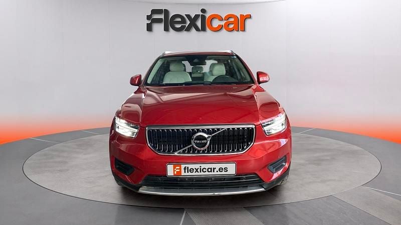 Usado Volvo XC40 Momentum 150 CV (110 kW) 2019 Rojo SUV