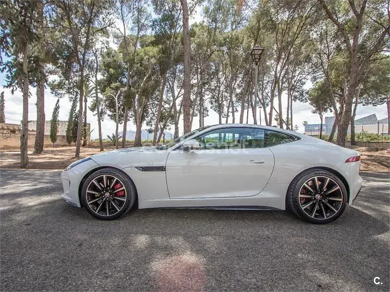 Usado Jaguar F-Type S 380 CV (279 kW) 2016 Blanco Coupe
