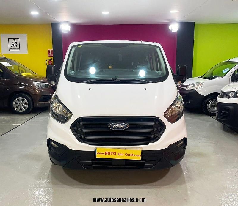 Usado Ford Transit Custom Ambiente 105 CV (77 kW) 2020 Blanco Berlina