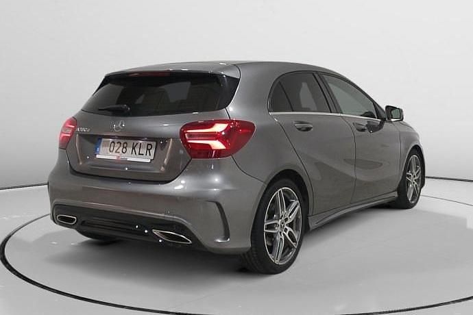 Usado Mercedes A180 Style 109 CV (80 kW) 2018