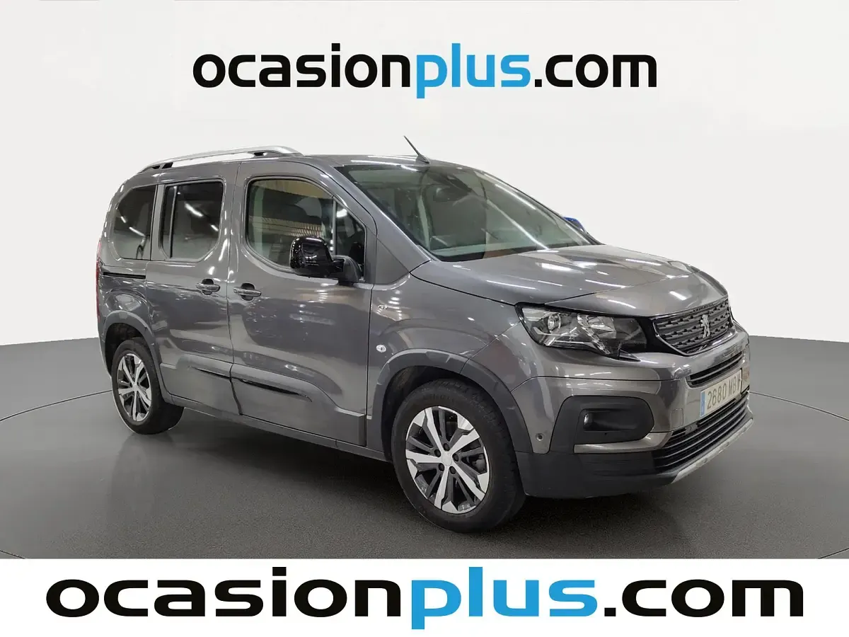 Usado Peugeot Rifter GT 131 CV (96 kW) 2022 Gris plata Monovolumen