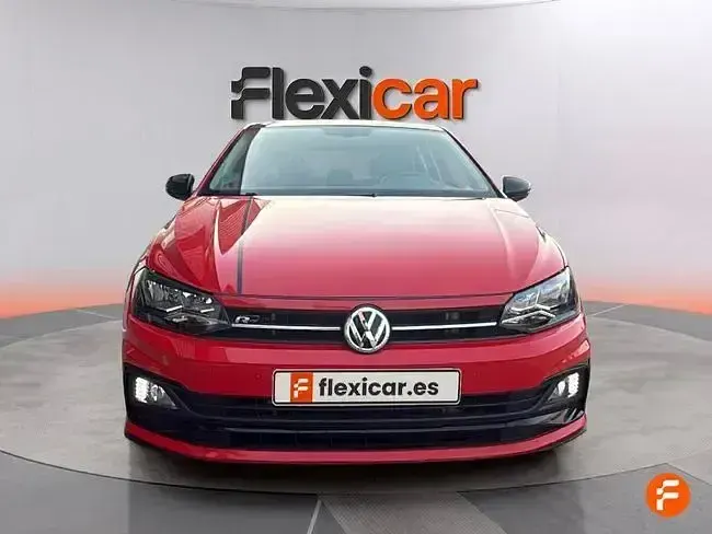 Usado VW Polo Beats 115 CV (84 kW) 2019 Rojo Utilitario