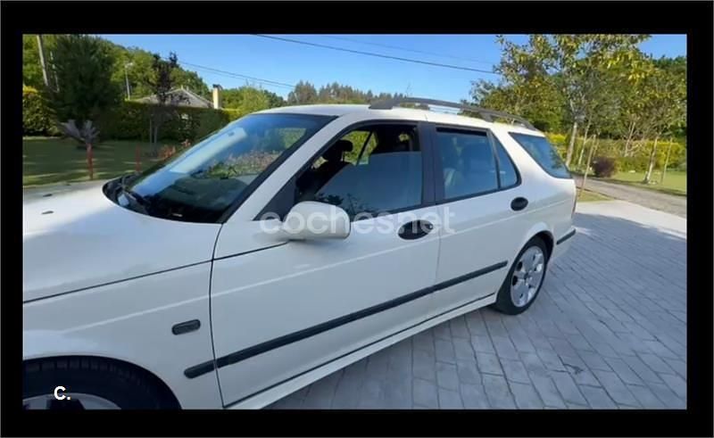 Usado Saab 9-5 Vector 120 CV (88 kW) 2003 Beige Familiar