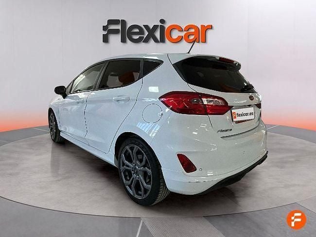 Usado Ford Fiesta Active 100 CV (73 kW) 2018 Blanco Utilitario