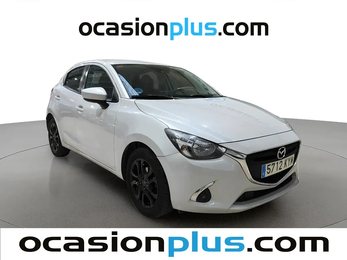 Usado Mazda 2 Edition 90 CV (66 kW) 2019 Gris plata Utilitario