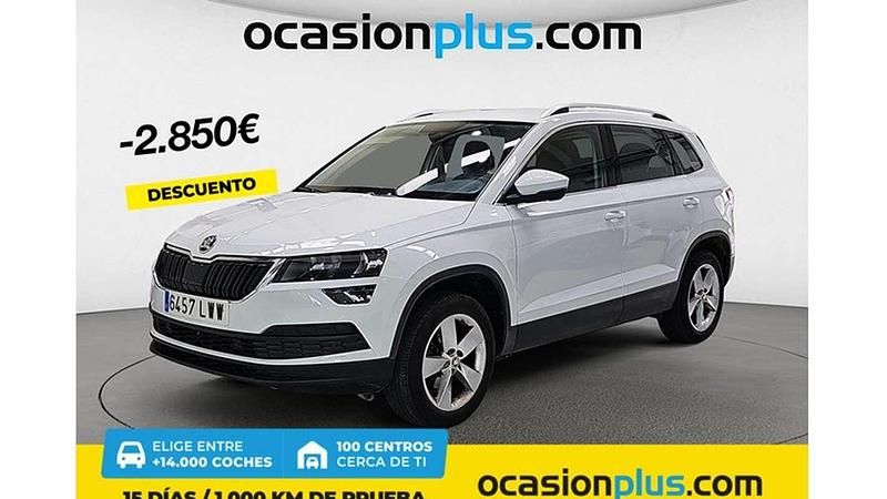 Blanco Usado 2022 Skoda Karoq Ambition SUV | 19.500 € (Buen precio) - Imagen 1/4