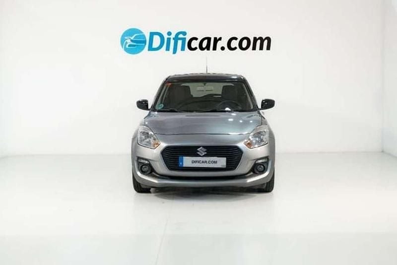Usado Suzuki Swift 90 CV (66 kW) 2017 Gris Utilitario