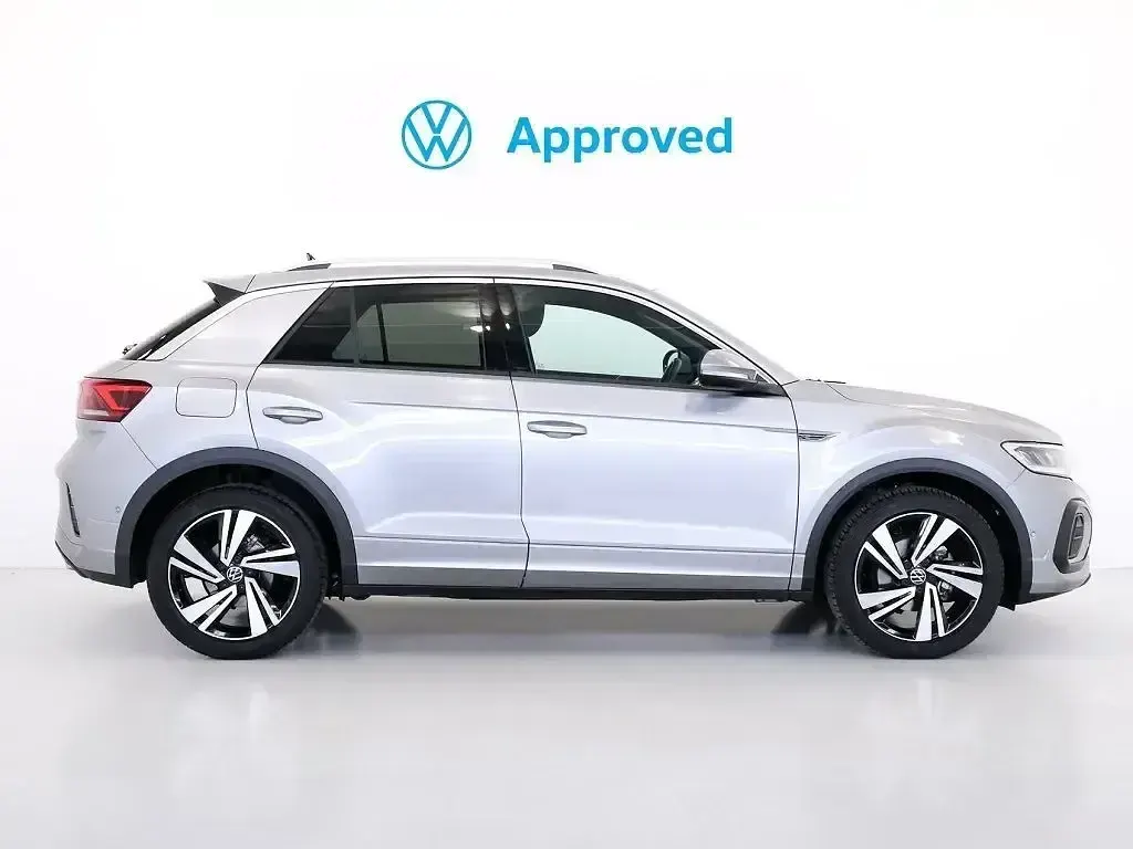 Usado VW T-Roc R-line 150 CV (110 kW) 2025 Gris SUV