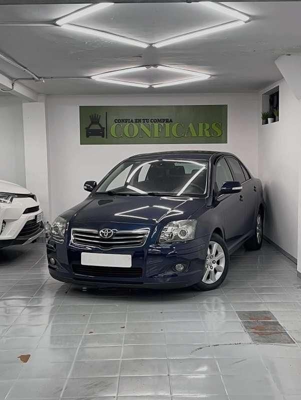 Azul Usado 2007 Toyota Avensis Executive Berlina | 4990 € (Buen precio) - Imagen 1/4
