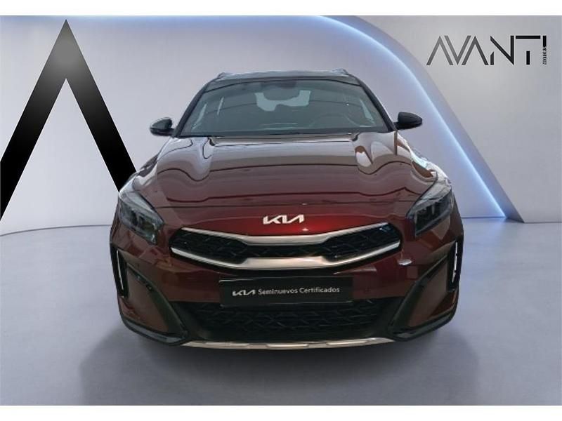 Nuevo Kia XCeed Style 115 CV (84 kW) 2026 Rojo SUV