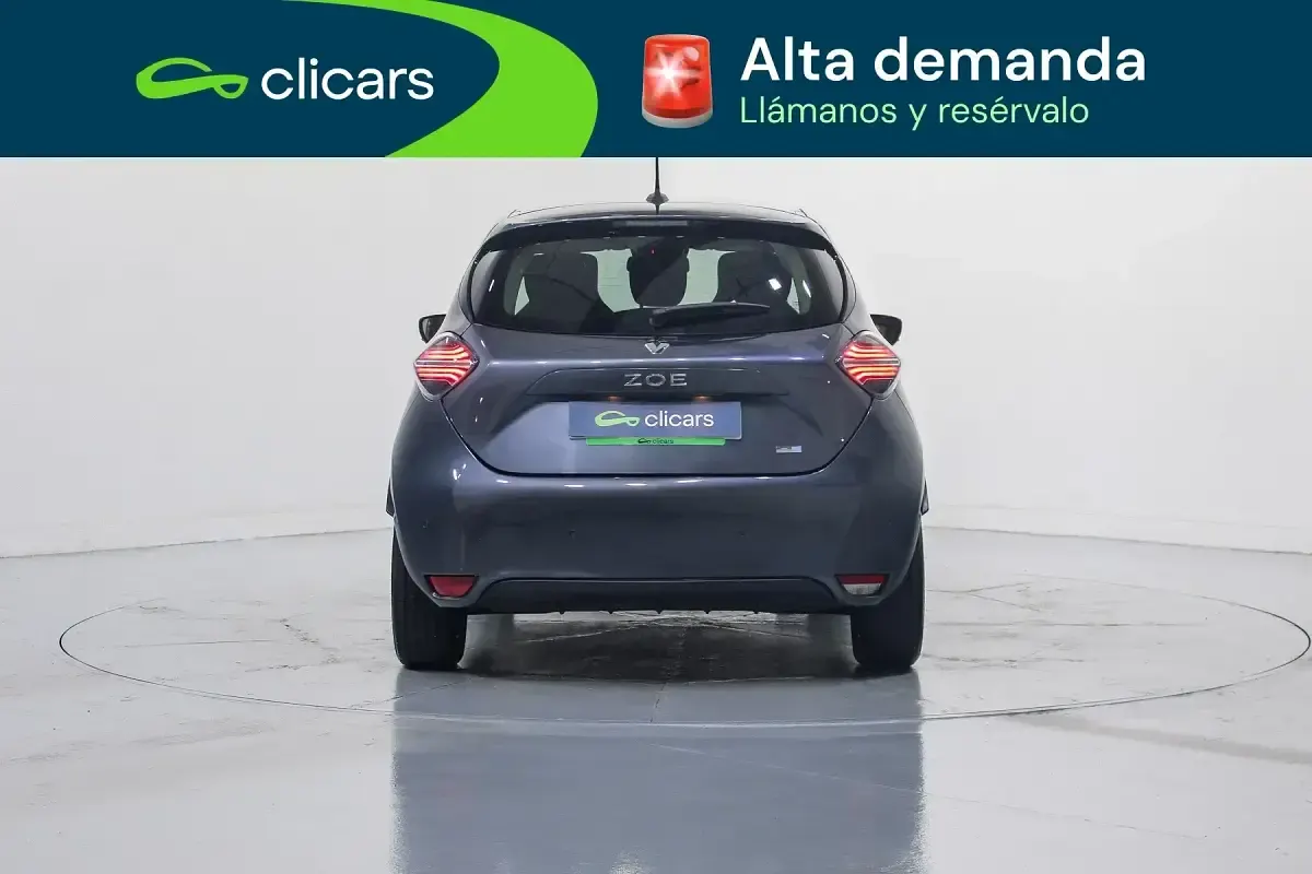 Usado Renault Zoe Zen 99 kW (135 CV) 2021 Gris Utilitario