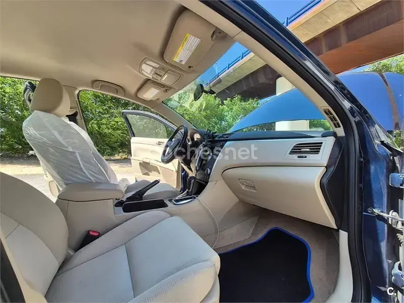 Usado Suzuki Kizashi Sport 178 CV (130 kW) 2012 Azul Berlina