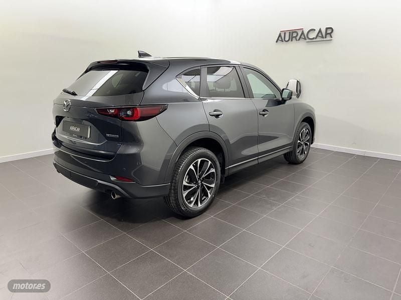 Usado Mazda CX-5 Sky 165 CV (121 kW) 2024 Gris / plata SUV