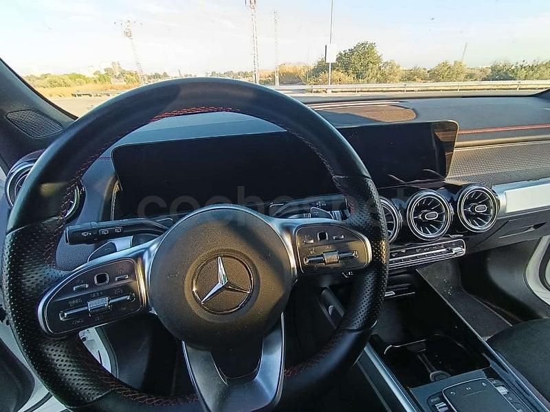Käytetty Mercedes EQB300 167 kW (228 HP) 2023 Eléctrico Katumaasturi