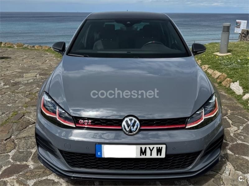 Gris / plata Usado 2019 VW Golf VII GTI Berlina | 27.990 € (Precio justo) - Imagen 1/4