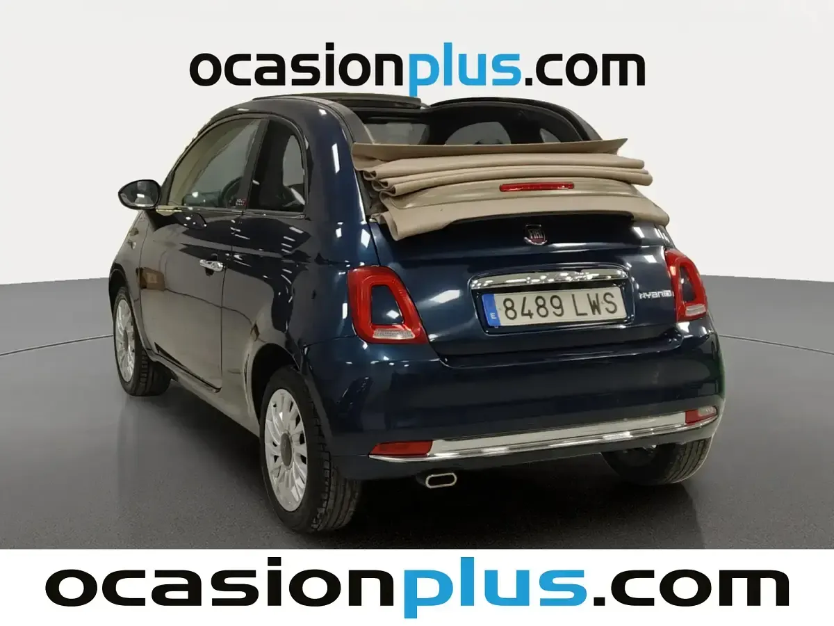 Usado Fiat 500 Dolcevita 70 CV (51 kW) 2022 Azul Descapotable