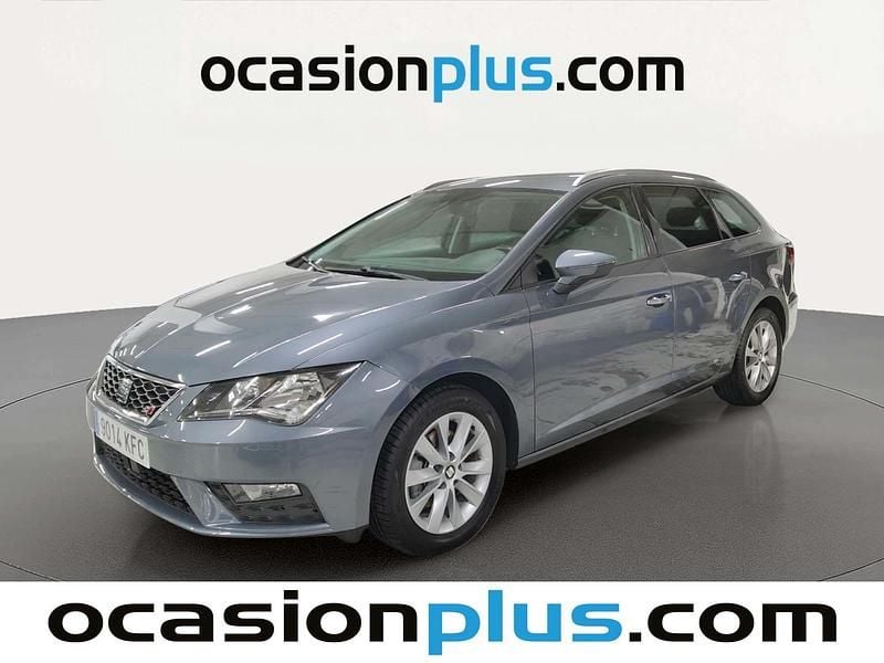 Usado Seat Leon Style Plus 115 CV (84 kW) 2017 Gris Monovolumen