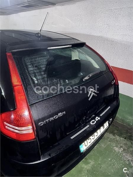 Usado Citroën C4 VTR Sport 110 CV (80 kW) 2007 Negro Berlina