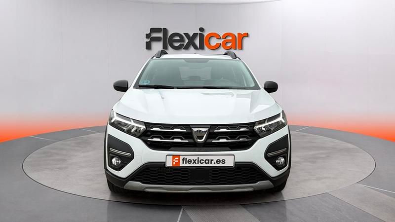 Usado Dacia Sandero Essentiel 91 CV (66 kW) 2021 Blanco Utilitario