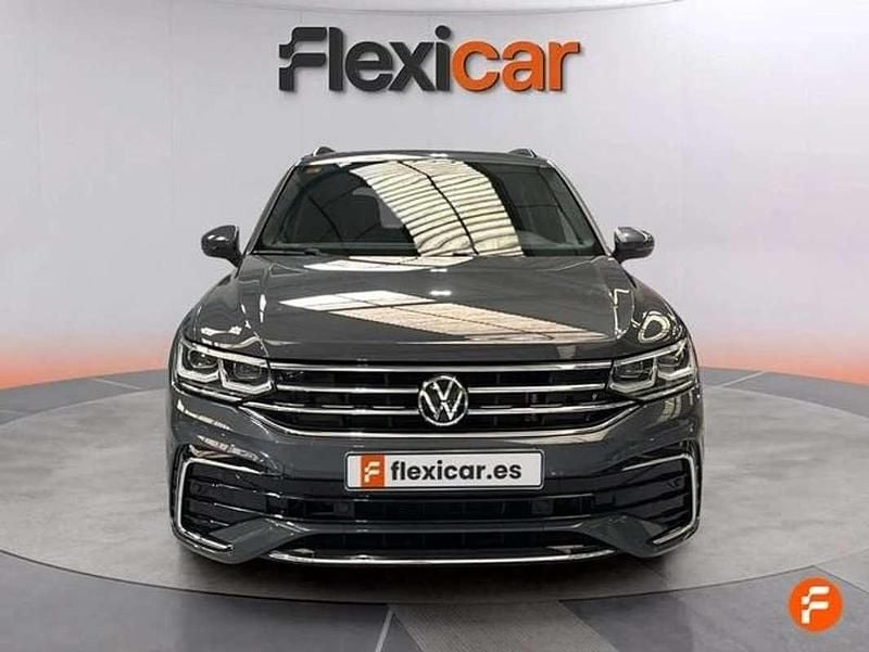 Usado VW Tiguan R-line 150 CV (110 kW) 2021 Gris SUV