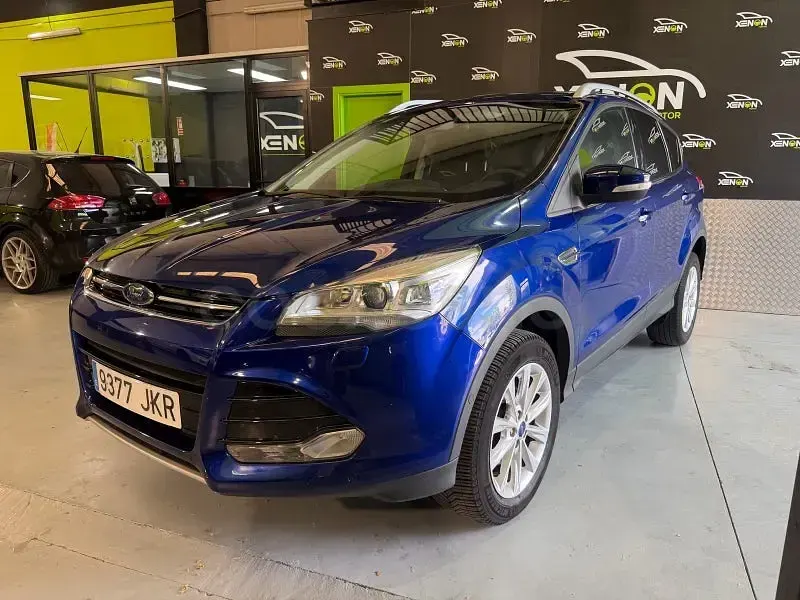 Usado Ford Kuga Titanium 150 CV (110 kW) 2016 Azul SUV