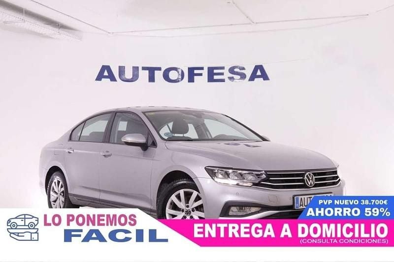 Usado VW Passat Business 122 CV (89 kW) 2020 Gris Berlina