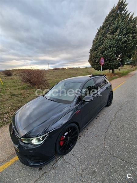 Usado VW Golf VIII GTI Clubsport 301 CV (221 kW) 2022 Gris / plata Berlina