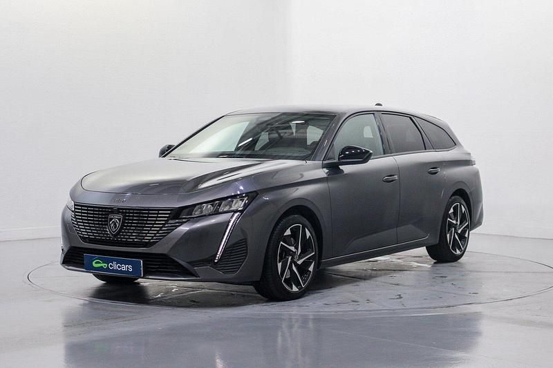 Usado Peugeot 308 SW Allure 130 CV (95 kW) 2023 Gris / plata Familiar