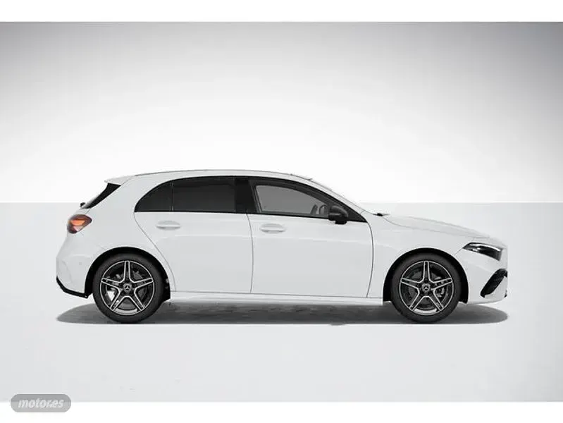 Usado Mercedes A200 149 CV (109 kW) 2023 Blanco Berlina