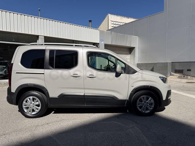 Usado Peugeot Rifter Allure 130 CV (95 kW) 2019 Beige Monovolumen