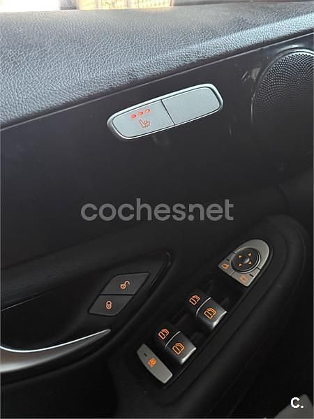 Usado Mercedes C200 136 CV (100 kW) 2017 Negro Berlina