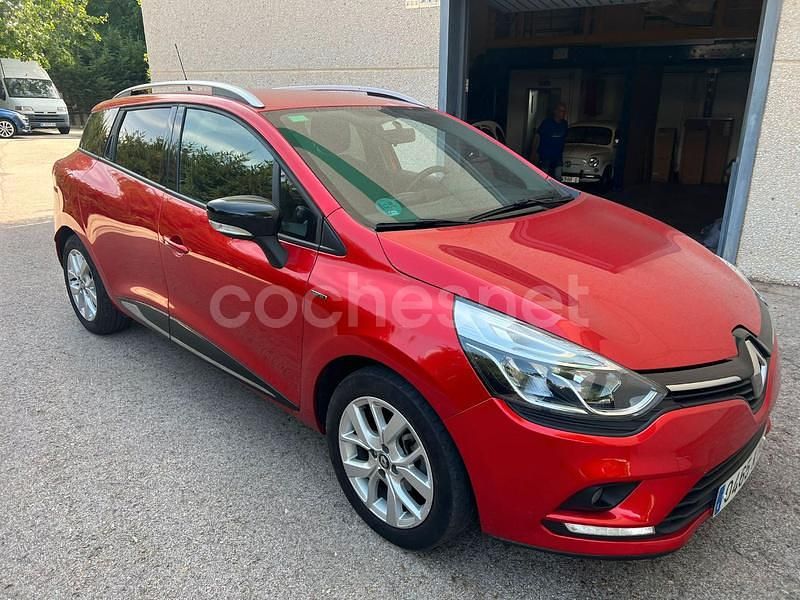 Rojo Usado 2019 Renault Clio GrandTour LIMITED Familiar | 11.900 € (Precio justo) - Imagen 1/4