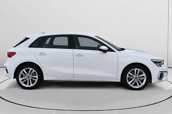 Usado Audi A3 Advanced Plus 116 CV (85 kW) 2021 Berlina