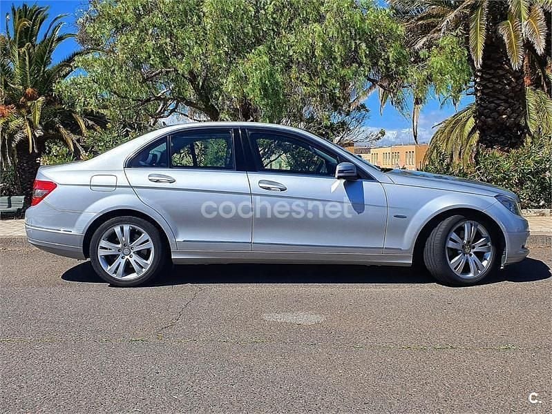 Usado Mercedes C200 Avantgarde 163 CV (119 kW) 2008 Gris / plata Berlina