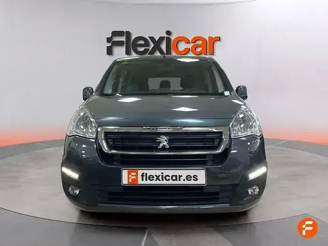 Usado Peugeot Partner Tepee Active 110 CV (80 kW) 2016 Gris Monovolumen
